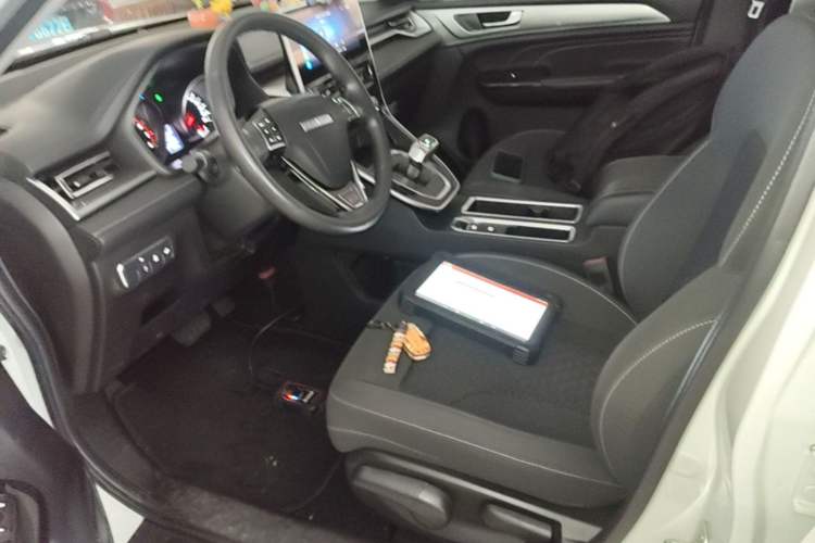 Used Haval M6 2021 PLUS 1.5T DCT Elite Smart Connectivity Model Driver Seat