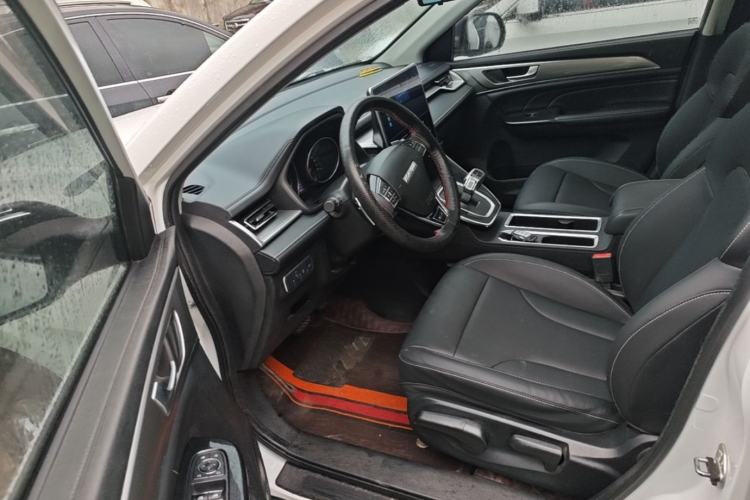Used Haval M6 2021 PLUS 1.5T DCT Luxury Smart Connectivity Model Driver Seat