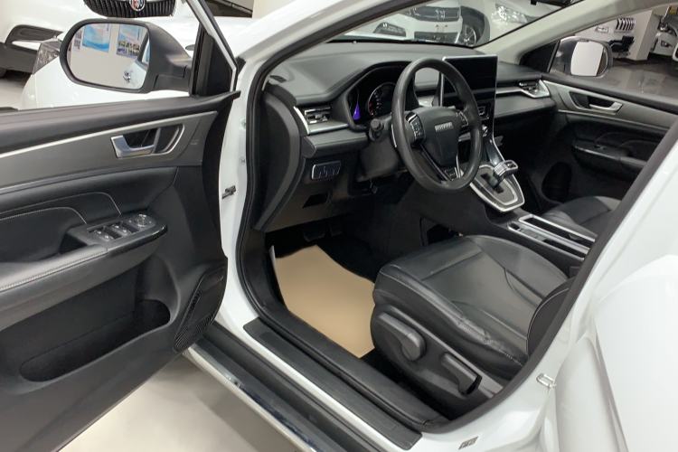 Used Haval M6 2021 PLUS 1.5T DCT Comfort Edition Driver Seat