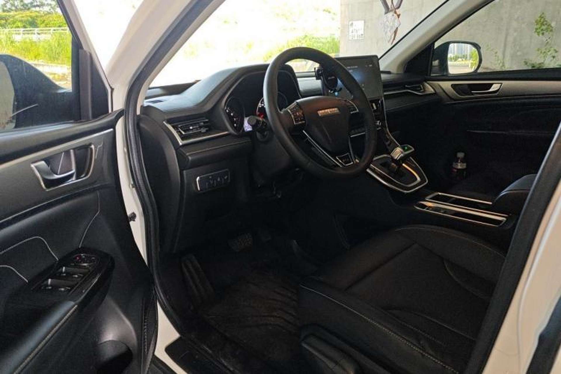 Used Haval M6 2021 PLUS 1.5T DCT Luxury Smart Connectivity Model Driver Seat
