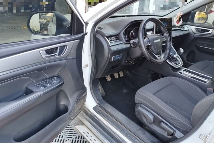 Used Haval M6 2021 PLUS 1.5T Manual Elite Smart Connectivity Model Driver Seat