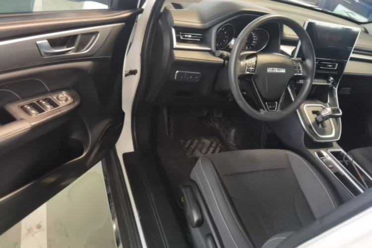 Used Haval M6 2021 PLUS 1.5T DCT Elite Smart Connectivity Model Driver Seat