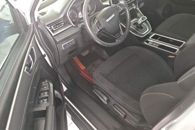 Used Haval M6 2021 PLUS 1.5T DCT Elite Smart Connectivity Model Driver Seat