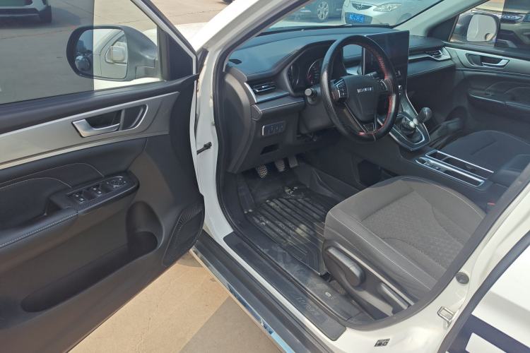 Used Haval M6 2021 PLUS 1.5T Manual Elite Smart Connectivity Model Driver Seat