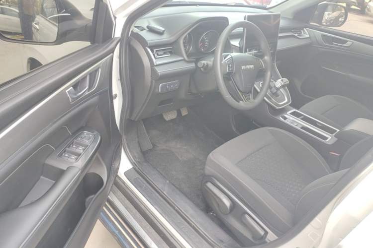Used Haval M6 2021 PLUS 1.5T DCT Elite Smart Connectivity Model Driver Seat