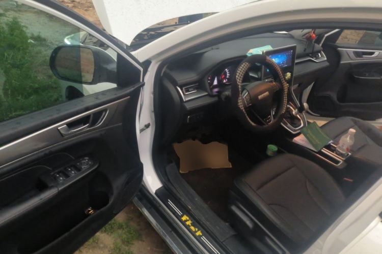 Used Haval M6 2021 PLUS 1.5T Manual Luxury Smart Connectivity Model Driver Seat