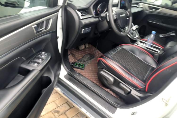 Used Haval M6 2021 PLUS 1.5T DCT Elite Smart Connectivity Model Driver Seat