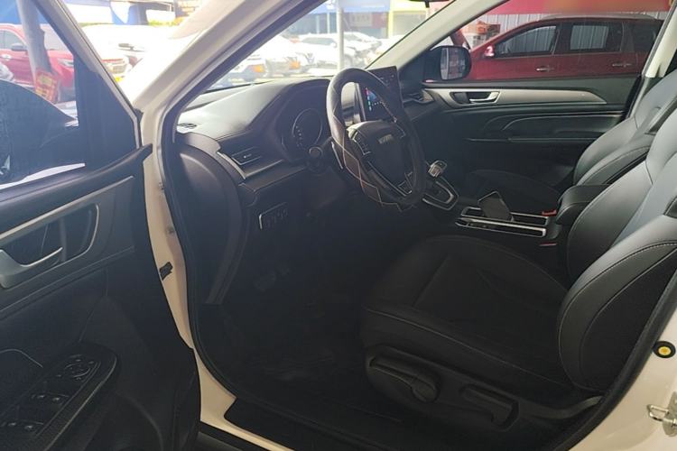 Used Haval M6 2021 PLUS 1.5T DCT Luxury Smart Connectivity Model Driver Seat