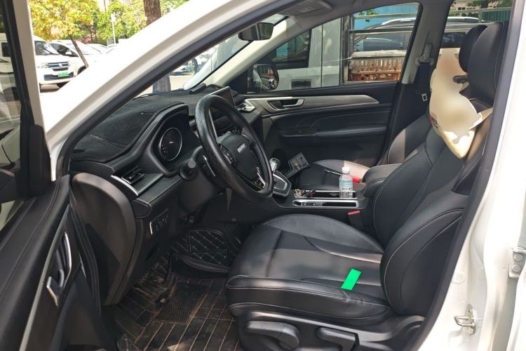 Used Haval M6 2021 PLUS 1.5T DCT Luxury Smart Connectivity Model Driver Seat