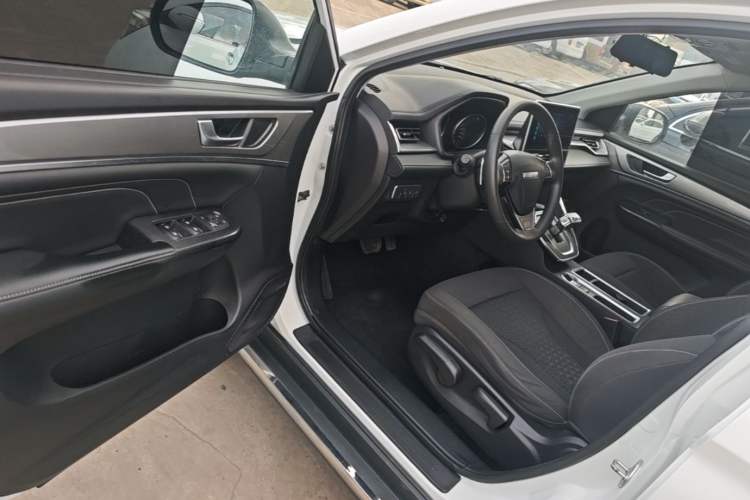 Used Haval M6 2021 PLUS 1.5T DCT Elite Smart Connectivity Model Driver Seat