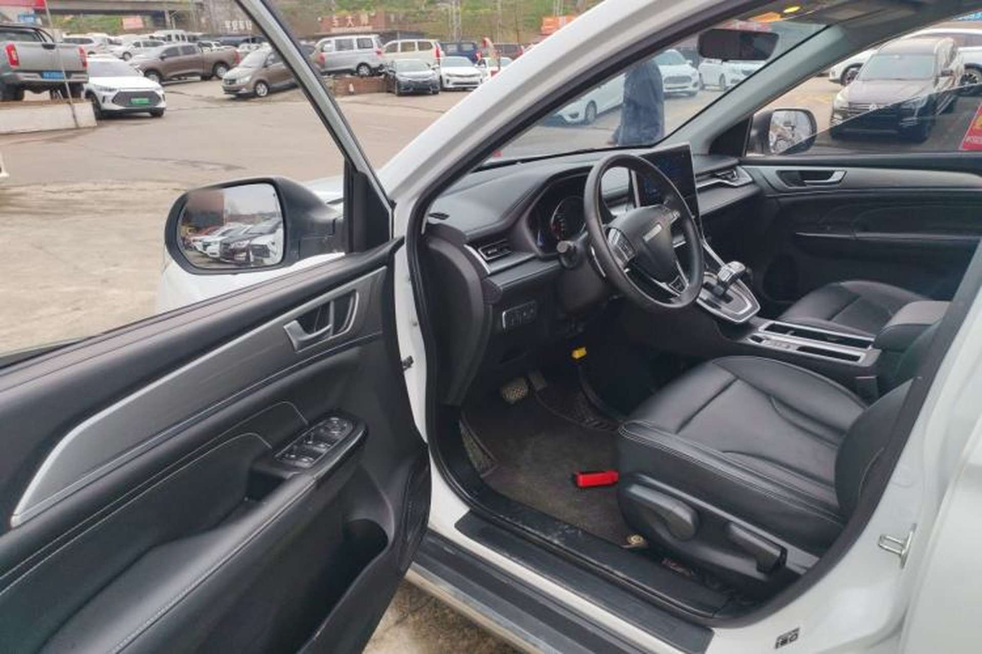 Used Haval M6 2021 PLUS 1.5T DCT Elite Smart Connectivity Model Driver Seat
