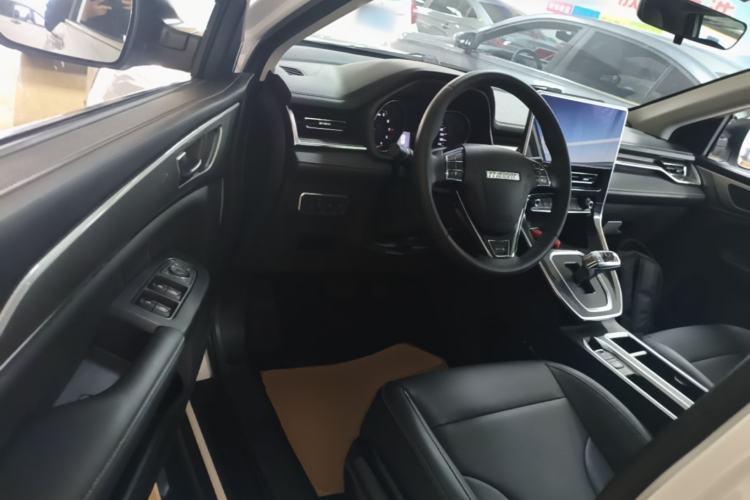 Used Haval M6 2021 PLUS 1.5T DCT Luxury Smart Connectivity Model Driver Seat