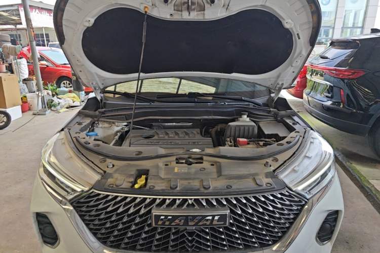 Used Haval M6 2021 PLUS 1.5T Manual Elite Smart Connectivity Model Engine Bay