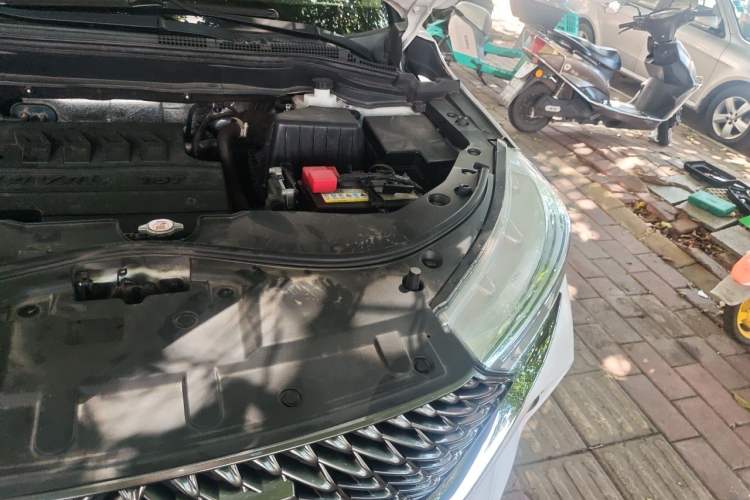 Used Haval M6 2021 PLUS 1.5T DCT Luxury Smart Connectivity Model Engine Bay Left