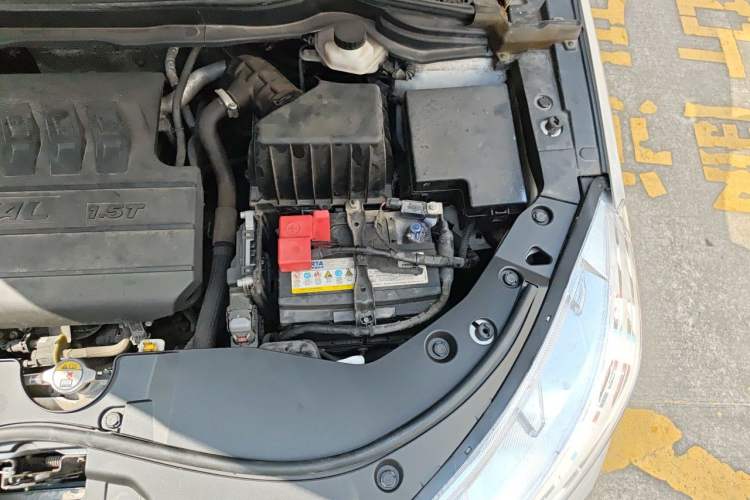 Used Haval M6 2021 PLUS 1.5T Manual Elite Smart Connectivity Model Engine Bay Left