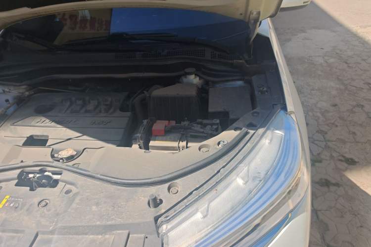 Used Haval M6 2021 PLUS 1.5T DCT Luxury Smart Connectivity Model Engine Bay Left