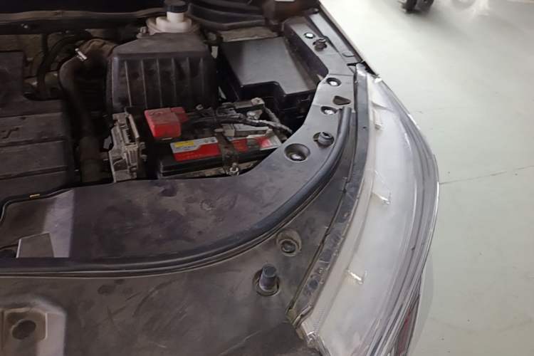 Used Haval M6 2021 PLUS 1.5T DCT Prestige Smart Connectivity Model Engine Bay Left