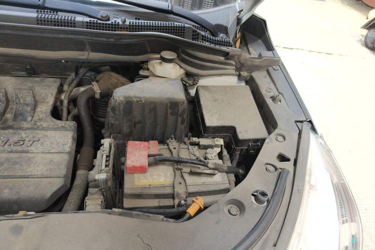 Used Haval M6 2021 PLUS 1.5T Manual Luxury Smart Connectivity Model Engine Bay Left