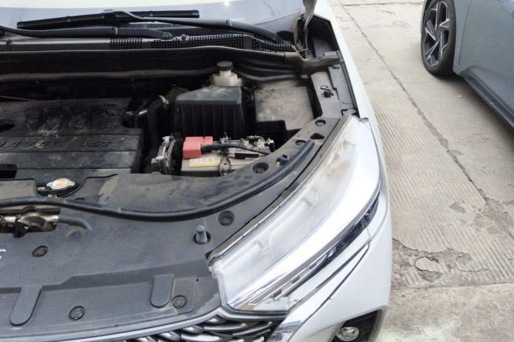 Used Haval M6 2021 PLUS 1.5T DCT Luxury Smart Connectivity Model Engine Bay Left