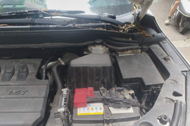 Used Haval M6 2021 PLUS 1.5T Manual Luxury Smart Connectivity Model Engine Bay Left
