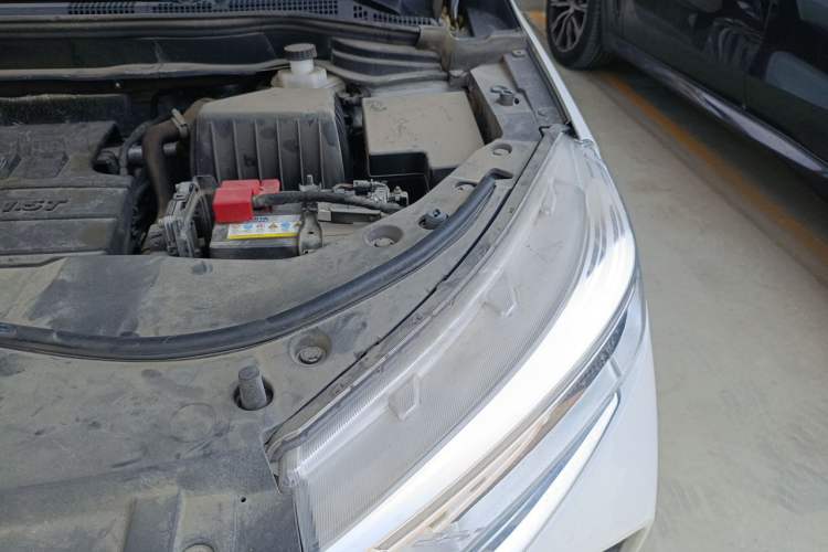 Used Haval M6 2021 PLUS 1.5T DCT Luxury Smart Connectivity Model Engine Bay Left