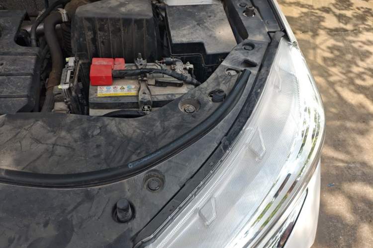 Used Haval M6 2021 PLUS 1.5T DCT Luxury Smart Connectivity Model Engine Bay Left