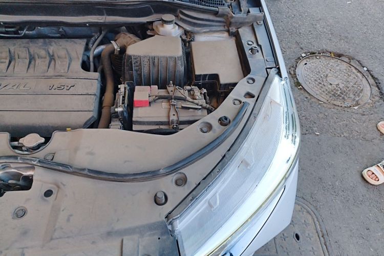Used Haval M6 2021 PLUS 1.5T DCT Luxury Smart Connectivity Model Engine Bay Left