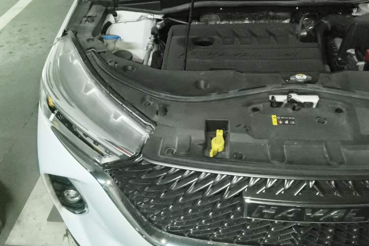 Used Haval M6 2021 PLUS 1.5T Manual Luxury Smart Connectivity Model Engine Bay Right