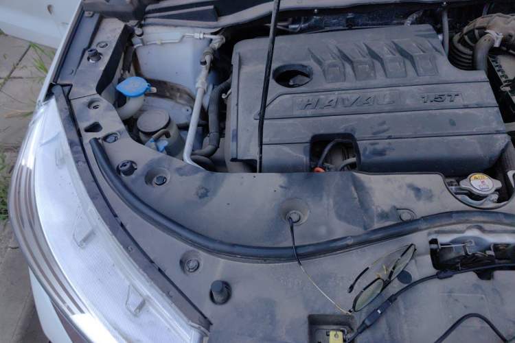 Used Haval M6 2021 PLUS 1.5T DCT Luxury Smart Connectivity Model Engine Bay Right