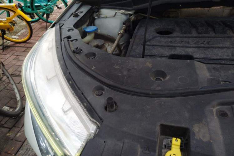 Used Haval M6 2021 PLUS 1.5T Manual Luxury Smart Connectivity Model Engine Bay Right