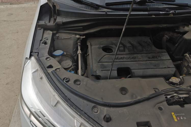 Used Haval M6 2021 PLUS 1.5T Manual Elite Smart Connectivity Model Engine Bay Right