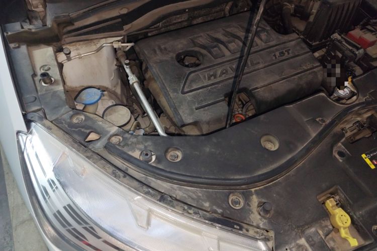 Used Haval M6 2021 PLUS 1.5T DCT Elite Smart Connectivity Model Engine Bay Right