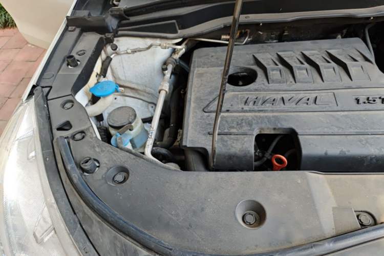 Used Haval M6 2021 PLUS 1.5T DCT Luxury Smart Connectivity Model Engine Bay Right
