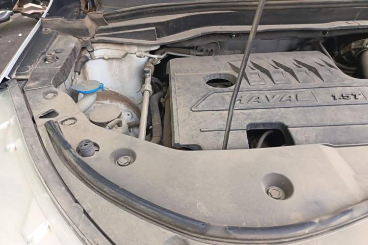 Used Haval M6 2021 PLUS 1.5T DCT Luxury Smart Connectivity Model Engine Bay Right