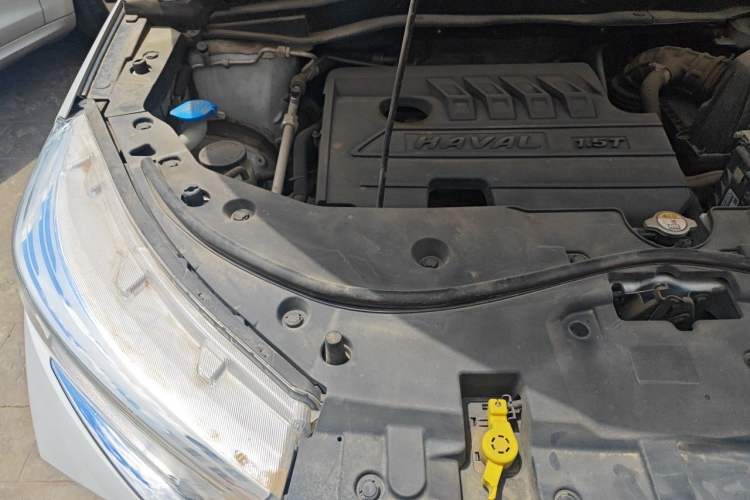 Used Haval M6 2021 PLUS 1.5T Manual Luxury Smart Connectivity Model Engine Bay Right