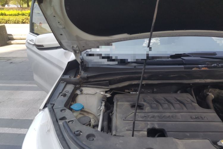 Used Haval M6 2021 PLUS 1.5T DCT Luxury Smart Connectivity Model Engine Bay Right