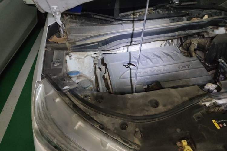 Used Haval M6 2021 PLUS 1.5T DCT Elite Smart Connectivity Model Engine Bay Right