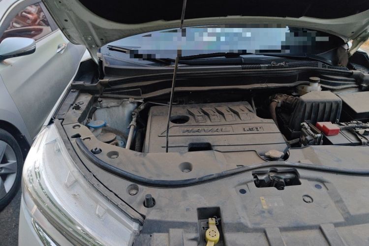 Used Haval M6 2021 PLUS 1.5T DCT Luxury Smart Connectivity Model Engine Bay Right