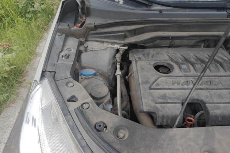 Used Haval M6 2021 PLUS 1.5T Manual Elite Smart Connectivity Model Engine Bay Right