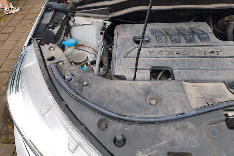 Used Haval M6 2021 PLUS 1.5T DCT Elite Smart Connectivity Model Engine Bay Right