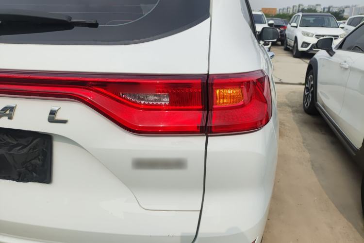 Used Haval M6 2021 PLUS 1.5T DCT Elite Smart Connectivity Model Exterior 1