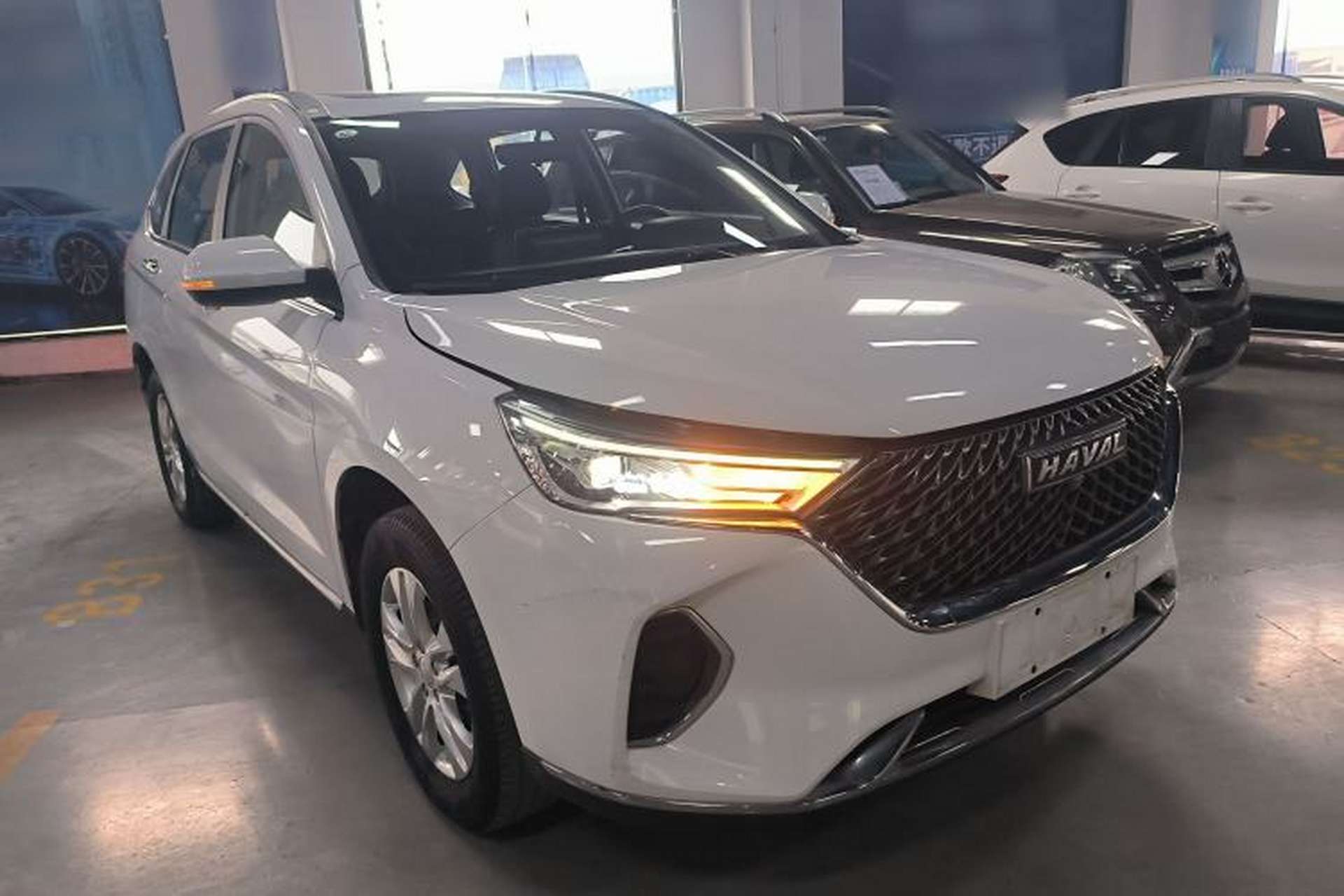 Used Haval M6 2021 PLUS 1.5T DCT Comfort Edition Exterior 1