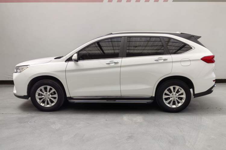 Used Haval M6 2021 PLUS 1.5T DCT Luxury Smart Connectivity Model Exterior 12