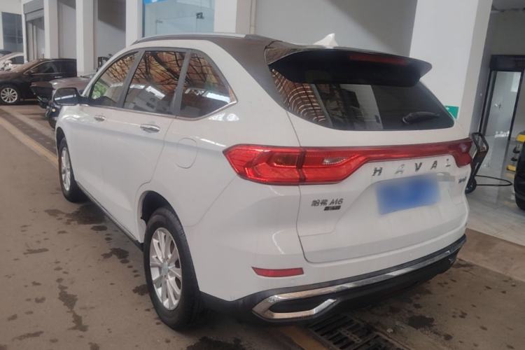 Used Haval M6 2021 PLUS 1.5T DCT Luxury Smart Connectivity Model Exterior 2