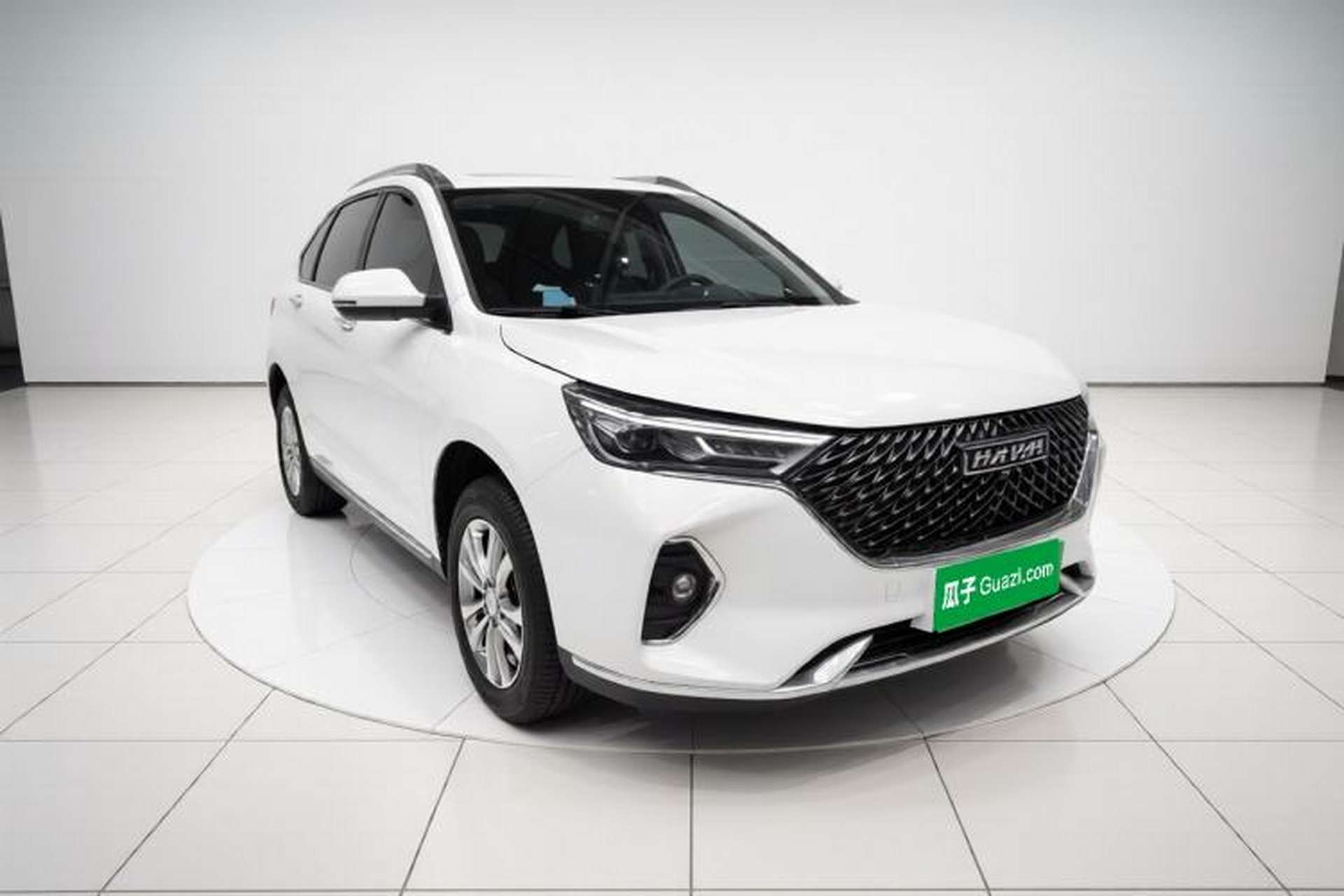 Used Haval M6 2021 PLUS 1.5T DCT Smart Enjoyment Model Exterior 2