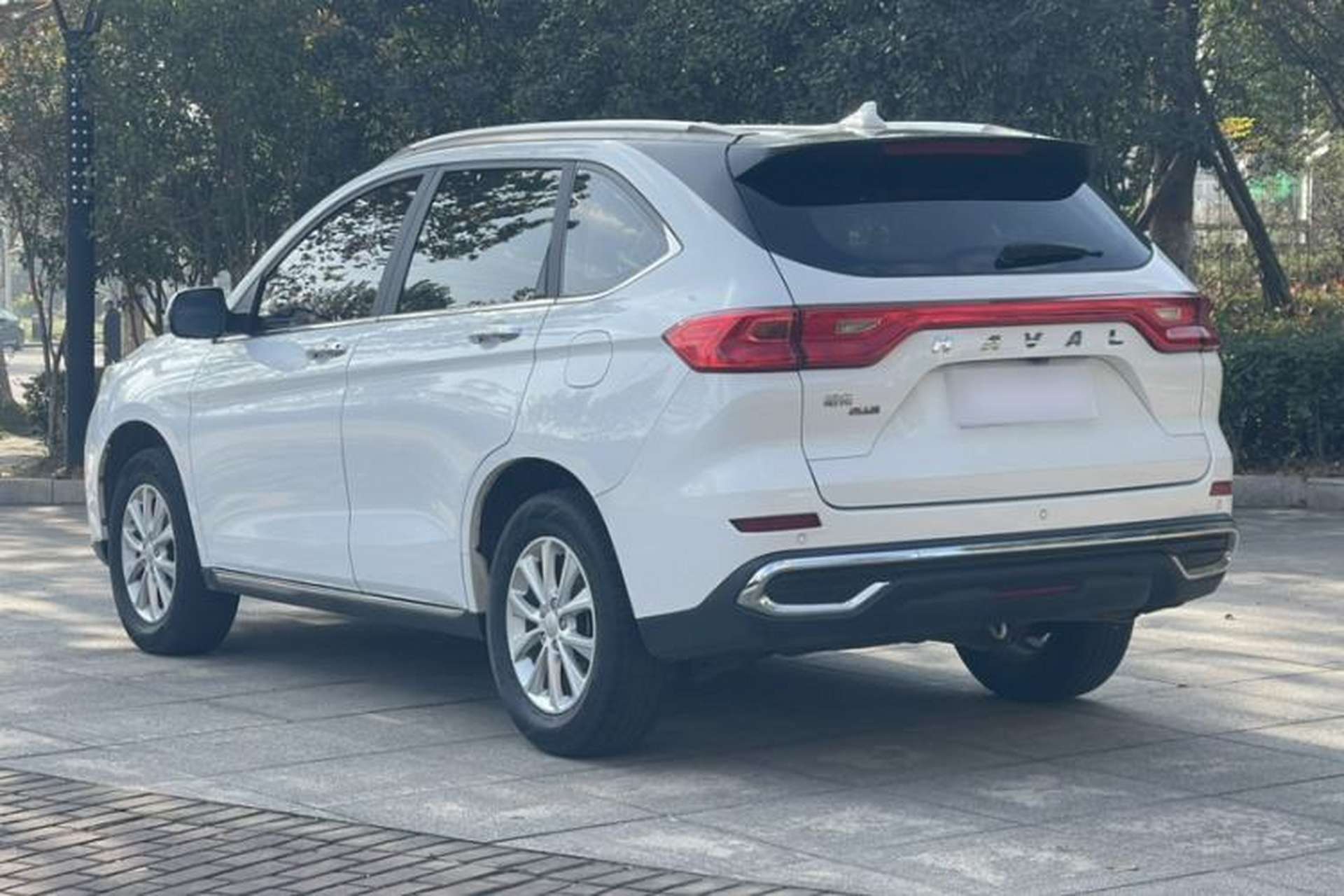 Used Haval M6 2021 PLUS 1.5T DCT Luxury Smart Connectivity Model Exterior 2