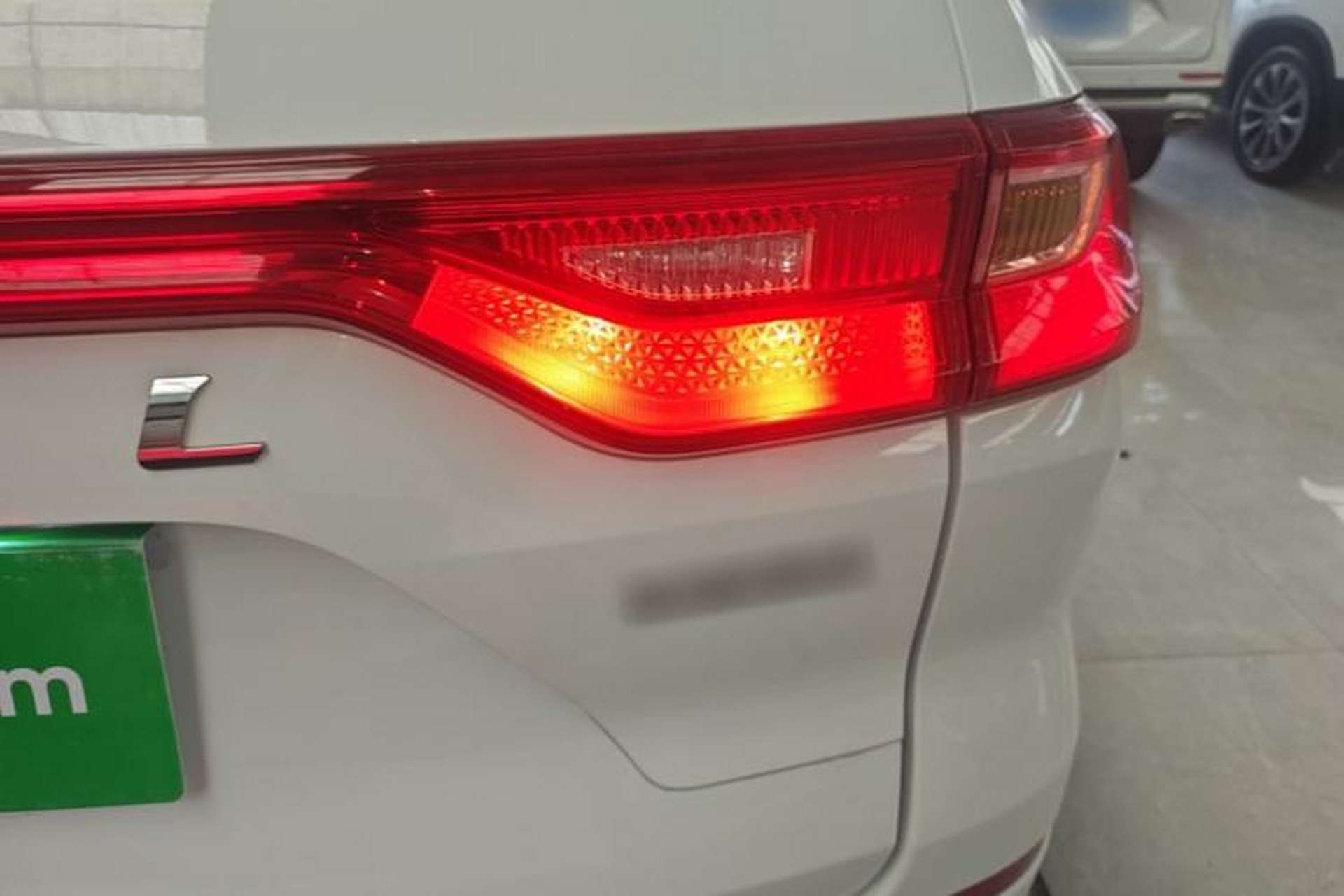 Used Haval M6 2021 PLUS 1.5T Manual Elite Smart Connectivity Model Exterior 3