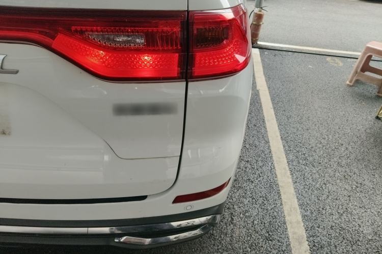 Used Haval M6 2021 PLUS 1.5T Manual Luxury Smart Connectivity Model Exterior 3