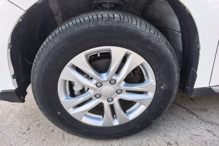 Used Haval M6 2021 PLUS 1.5T Manual Elite Smart Connectivity Model Exterior 3