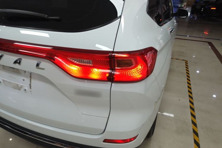 Used Haval M6 2021 PLUS 1.5T Manual Elite Smart Connectivity Model Exterior 3